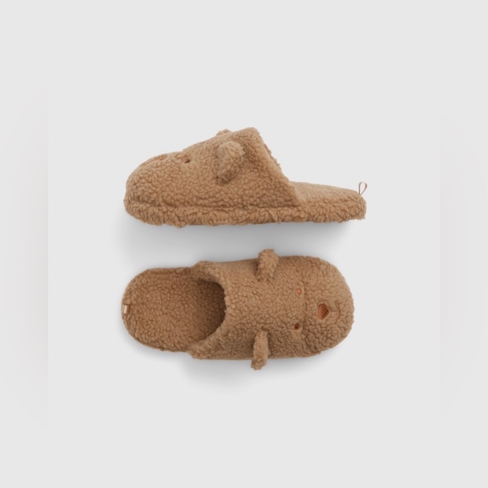 Gap Kids Sherpa Slippers NWT!